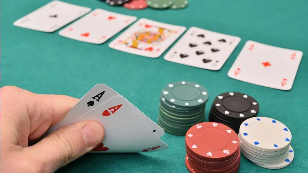 悟空黑桃A官网德州扑克规则:一篇全面攻略(图1) 悟空黑桃A官网德州扑克规则:一篇全面攻略(图1)